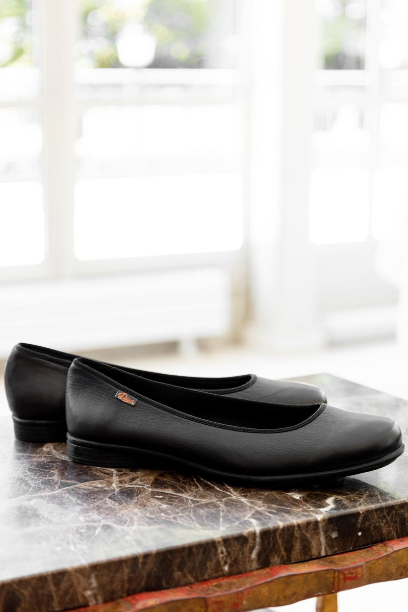 Esthetician's ballet pumps black - Candra ballet pumps
