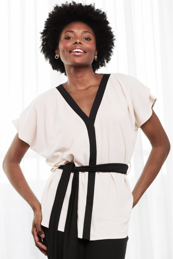 Blouse femme dune professionnelle esthétique - Blouse Java