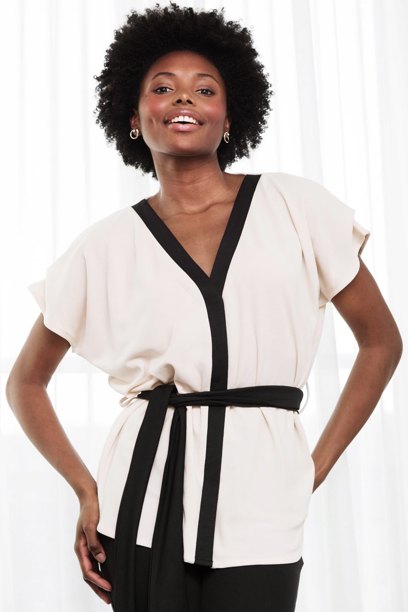 Blouse femme dune professionnelle esthétique - Blouse Java