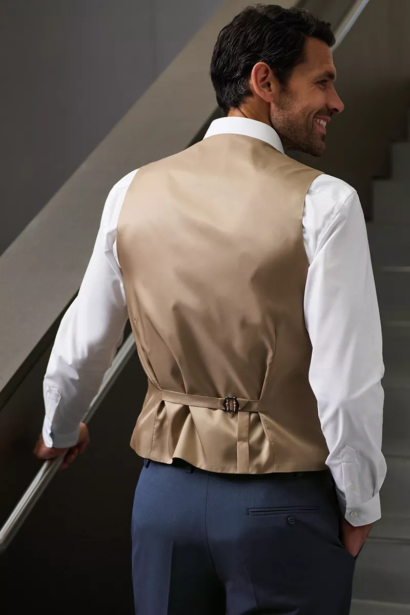 George Men Waistcoat beige | Beauty Street
